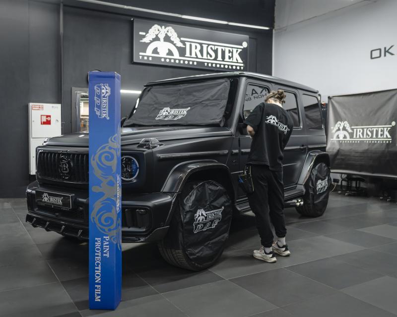 Оклейка авто в детейлинг-центре IRISTEK